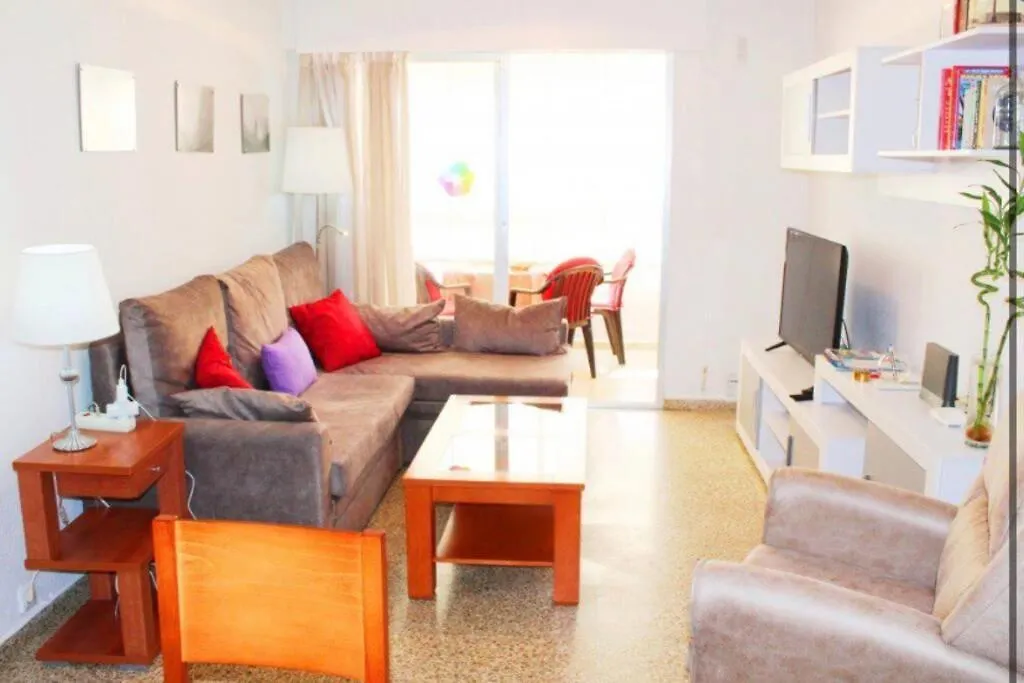 Neptuno 3 Centro De Nerja 아파트 0*,  스페인